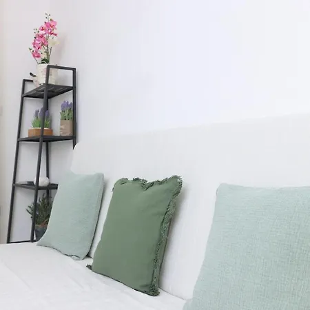Lefko Apartment