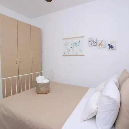 Apartment Lefko *